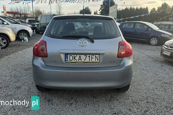 Toyota Auris Hatchback 2008
