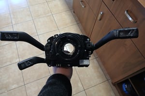 VW PASSAT B7 PRZEŁĄCZNIK ZESPOLONY 5K0953569AB