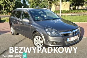 Opel Astra Kombi 2010