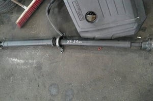 JAGUAR XE X760 2,0D WAŁ NAPĘDOWY GX73-4365-BC