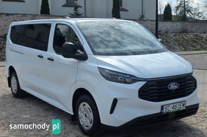Ford Transit Custom Minivan 2024