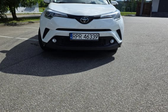 Toyota C-HR Crossover 2018