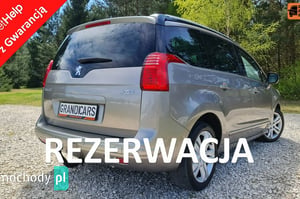 Peugeot 5008 Minivan 2013