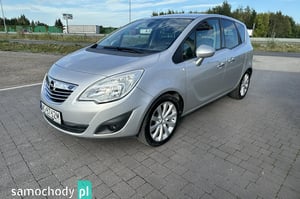 Opel Meriva Hatchback 2010