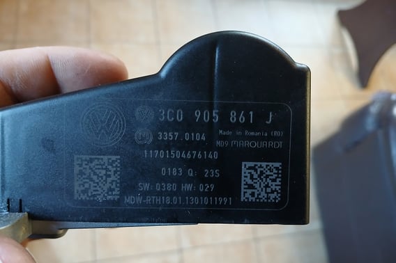 VW PASSAT B7 BLOKADA ELEKTRYCZNA KIEROWNICY 3C0905861J