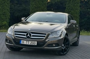 Mercedes-Benz CLS Sedan 2011