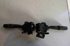 TOYOTA AVENSIS T25 MANETKI KOMPLET 84140-05110 84652-05170