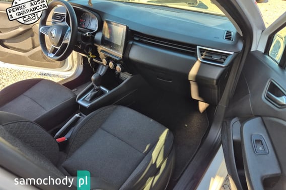Renault Clio Crossover 2021
