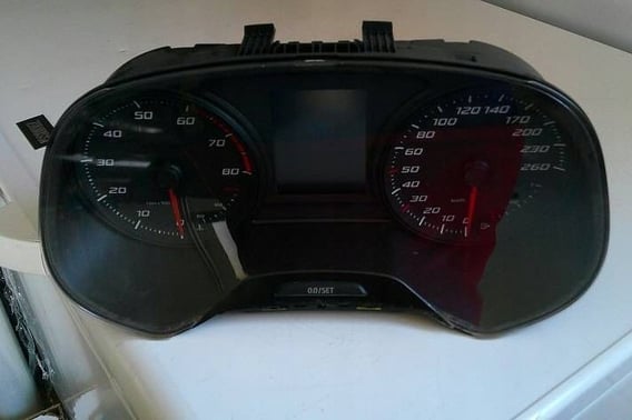SEAT LEON III 1,2TSI LICZNIK 5F0920861B