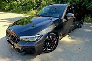 BMW 5 Seria Kombi 2021