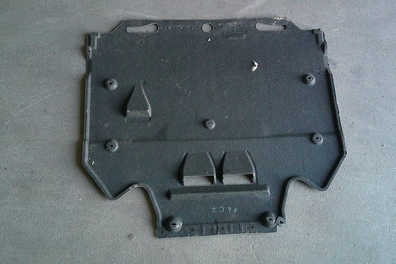 AUDI A6 C7 OSŁONA DOLNA POD SILNIK 4G08686822D