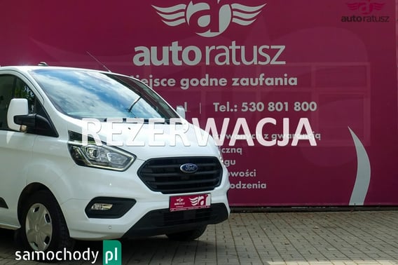 Ford Transit Custom Mikrobus 2023