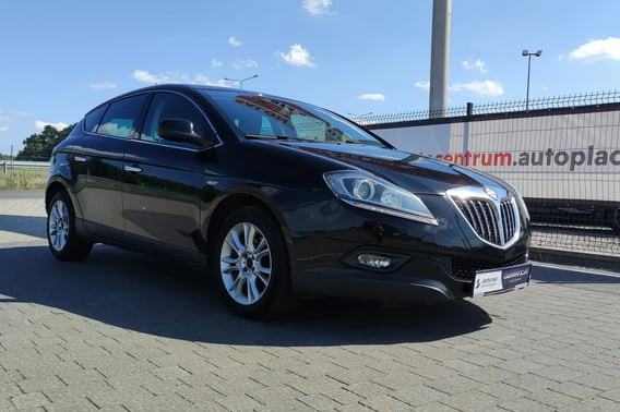 Lancia Delta Liftback 2009