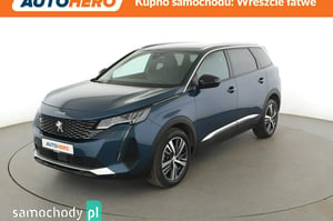 Peugeot 5008 SUV 2023