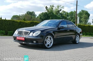 Mercedes-Benz E-Klasa Sedan 2004
