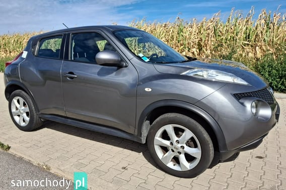 Nissan Juke SUV 2011