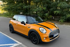 Mini Cooper Hatchback 2015