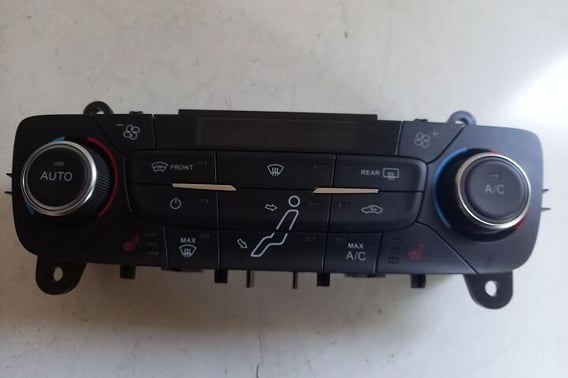 FORD FOCUS MK3 LIFT PANEL NAWIEWU I KLIMATYZACJI F1ET-18C612-DJ