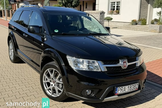 Fiat Freemont Minivan 2016