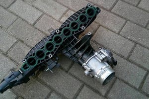 VOLVO XC60 LIFT 2,0D KOLEKTOR SSĄCY 31431955 KOMPLETNY