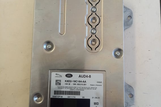 LAND ROVER DISCOVERY SPORT L550 WZMACNIACZ K8D2-19C164-AA