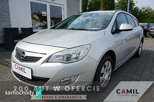 Opel Astra Kombi 2011
