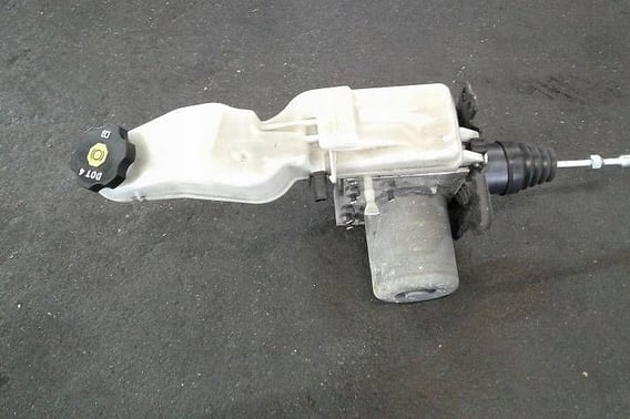 OPEL ASTRA K POMPA HAMULCOWA 42763274