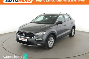 Volkswagen T-Roc SUV 2021