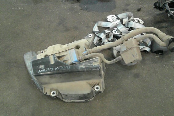 AUDI A4 B9 3,0TDI ZBIORNIK ADBLUE 8W0131878AC