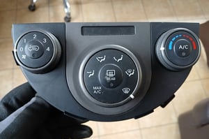 KIA SOUL I PANEL NAWIEWU I KLIMATYZACJI 97250-2KXXX