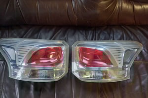 MITSUBISHI OUTLANDER III LAMPA TYŁ PRAWA LEWA