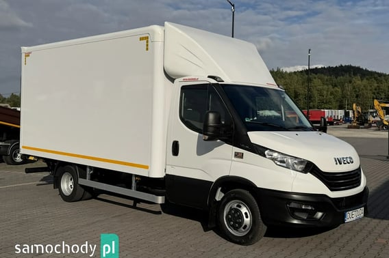 IVECO Daily Kontener 2023