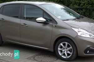 Peugeot 208 Hatchback 2015