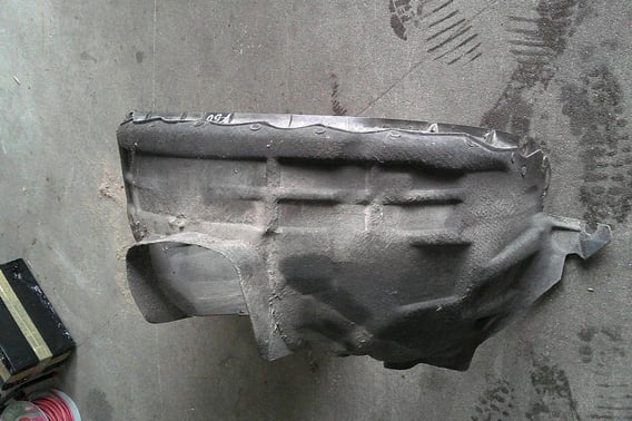 VOLVO V60 I LIFT NADKOLE PRZÓD PRAWE 30744864