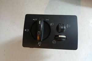 FORD KUGA MK1 WŁĄCZNIK ŚWIATEŁ 7M5T13A024AA