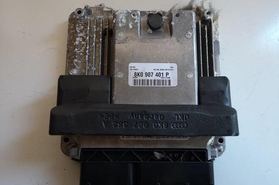 AUDI A4 B8 MODUŁ STEROWNIK SILNIKA 8K0907401P