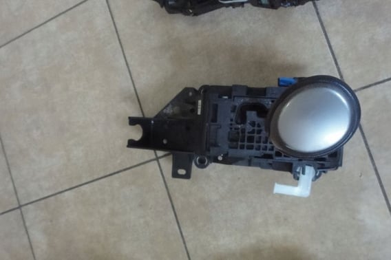 TOYOTA RAV4 LEWAREK GAŁKA ZMIANY BIEGÓW