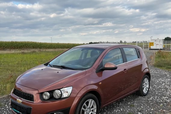 Chevrolet Aveo Hatchback 2011