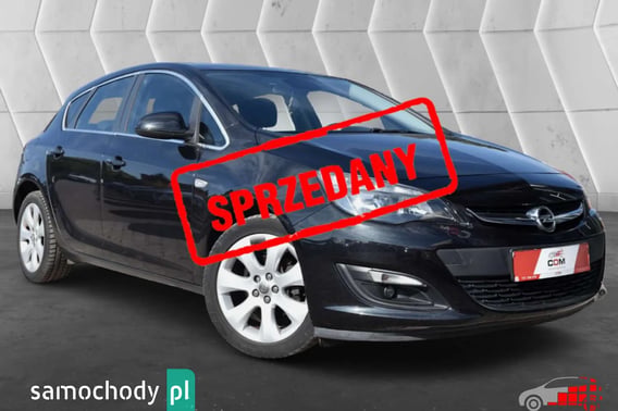 Opel Astra Hatchback 2014