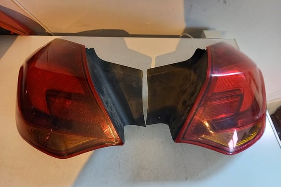 OPEL ASTRA J IV HB LAMPA TYŁ PRAWA/LEWA EU