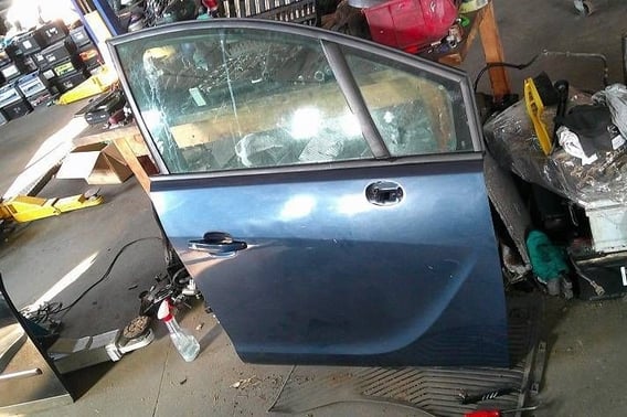 OPEL MERIVA B DRZWI PRZÓD PRAWE Z22A