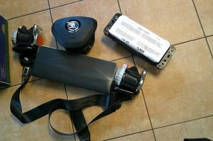 SKODA OCTAVIA III MK3 AIRBAG X3 PASY X2 ZESTAW ORYGINAŁ