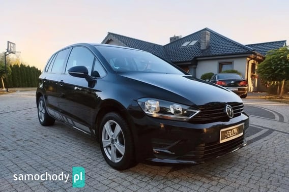 Volkswagen Golf Sportsvan Minivan 2015