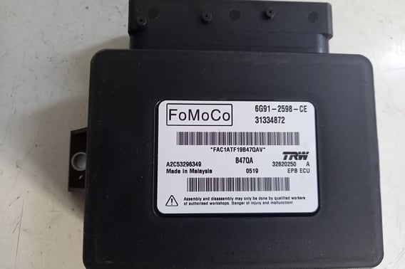 VOLVO V70 III MODUŁ HAMULCA RĘCZNEGO 31334872
