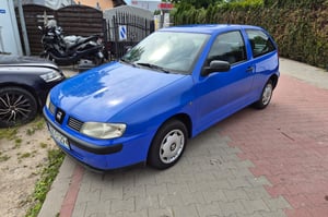 SEAT Ibiza Hatchback 2001