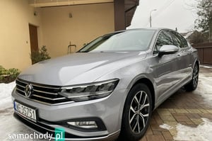 Volkswagen Passat Sedan 2021