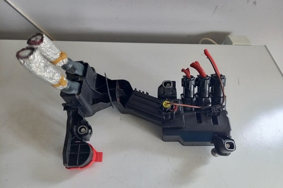 BMW X5 G05 ROZDZIELACZ PRĄDU 6841554-02