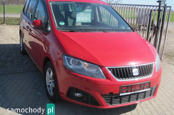 SEAT Alhambra Minivan 2013