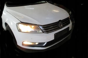 VW PASSAT B7 MASKA ZDERZAK LAMPA EU BŁOTNIK PAS PRZÓD LB9A