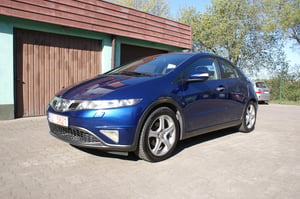 Honda Civic Hatchback 2011